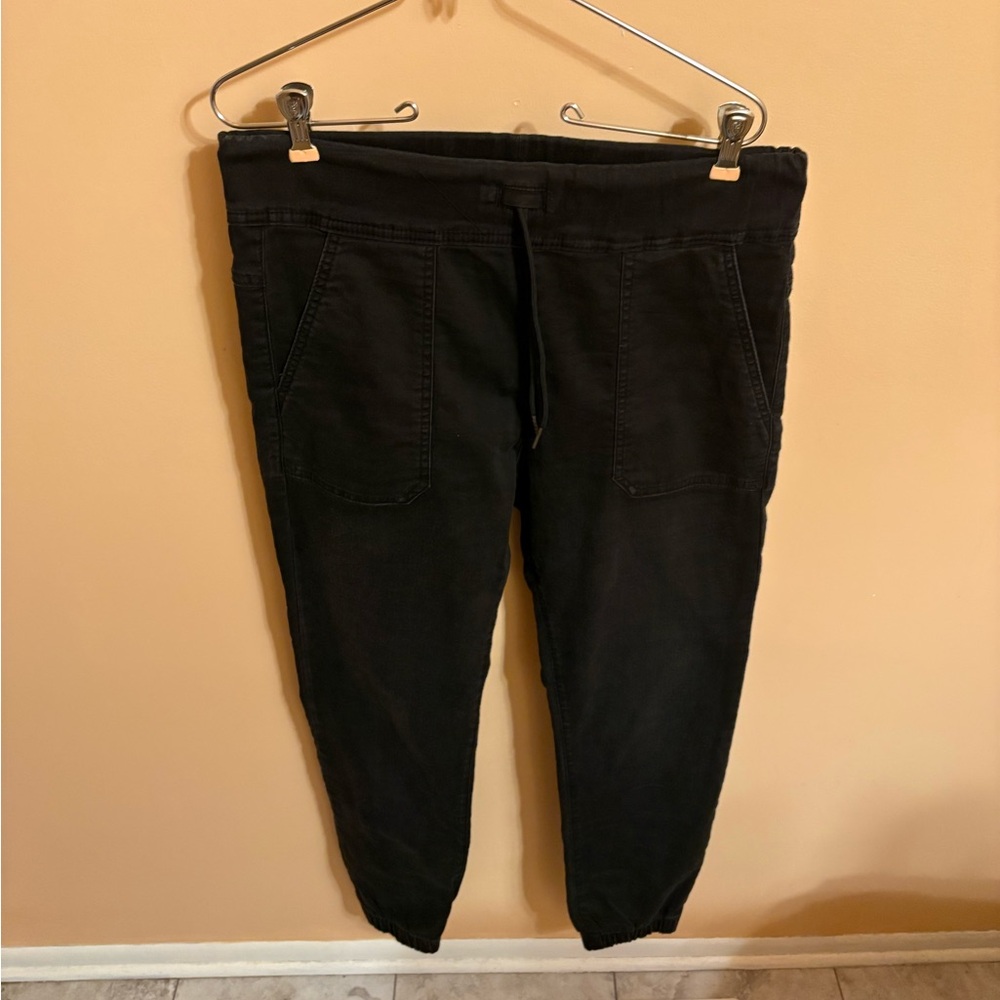 Bevy Flog black jogger pants